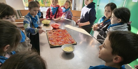 Powiększ grafikę: polkolonie-zimowe-w-naszej-szkole-672469.jpg