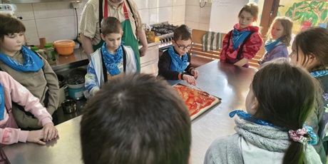 Powiększ grafikę: polkolonie-zimowe-w-naszej-szkole-672477.jpg