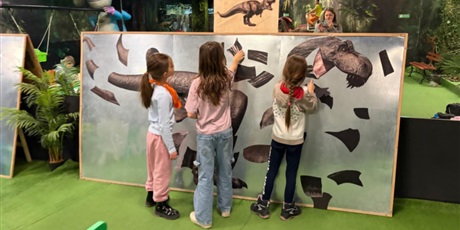 Powiększ grafikę: polkolonie-zimowe-w-naszej-szkole-672505.jpg