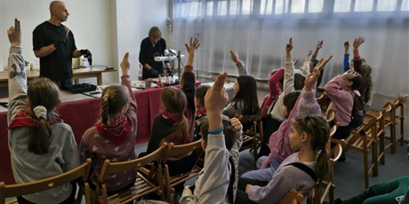 Powiększ grafikę: polkolonie-zimowe-w-naszej-szkole-672507.jpg