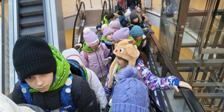 Powiększ grafikę: polkolonie-zimowe-w-naszej-szkole-672511.jpg