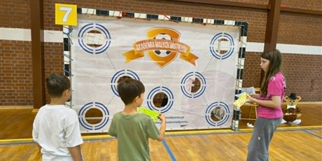 Powiększ grafikę: potyczki-morskie-w-klasach-0-3-701736.jpg