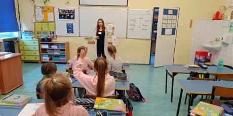 Powiększ grafikę: program-edukacyjny-bezpieczny-wypoczynek-614656.jpg