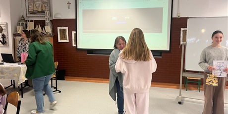 Powiększ grafikę: swieto-matematyki-683876.jpg