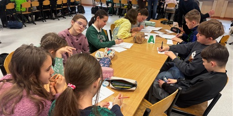 Powiększ grafikę: swieto-matematyki-683899.jpg