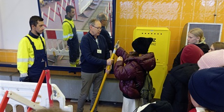 Powiększ grafikę: warsztaty-ekologiczne-pt-gaz-ziemny-blekitne-paliwo-667003.jpg