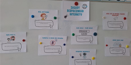 Powiększ grafikę: wielka-misja-malego-misia-dzien-bezpiecznego-internetu-w-0b-675598.jpg