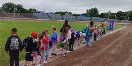 Powiększ grafikę: wizyta-na-stadionie-zuzlowym-gks-wybrzeze-708846.jpg