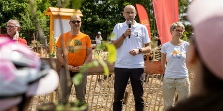 Powiększ grafikę: x-miejski-mikrolas-w-naszej-szkole-695080.jpg