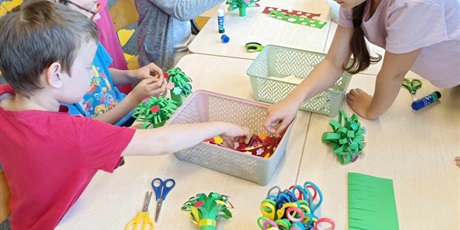 Powiększ grafikę: dzien-matki-w-naszej-swietlicy-534104.jpg